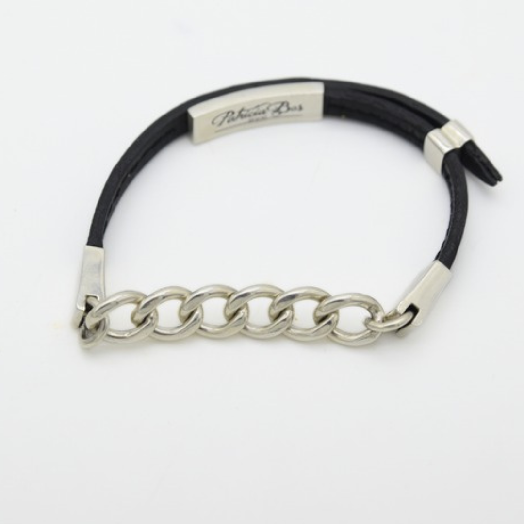 PHOENIX bracelet product render, sterling silver curb chain and leather cord