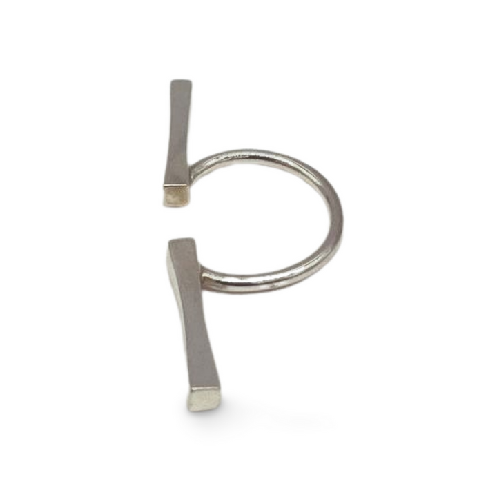 SILVER RING | ZOË OMEGA