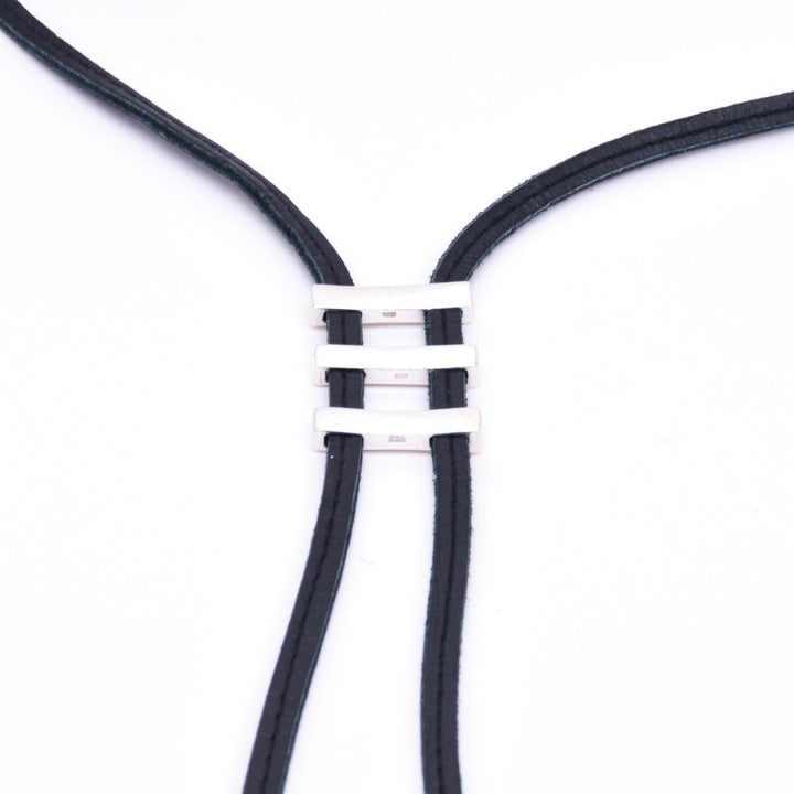 MAYSUN | BLACK |DROP NECKLACE