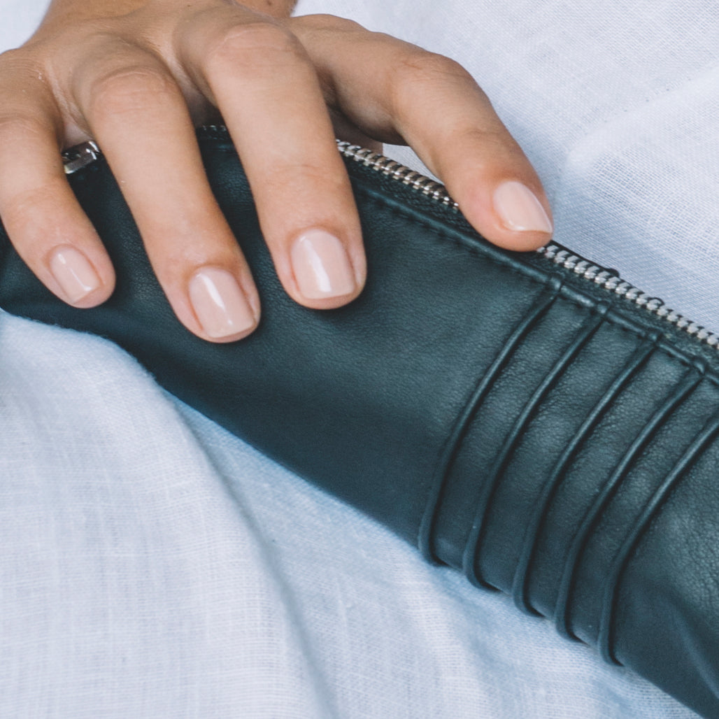 JOAN | BLACK | PEN POUCH