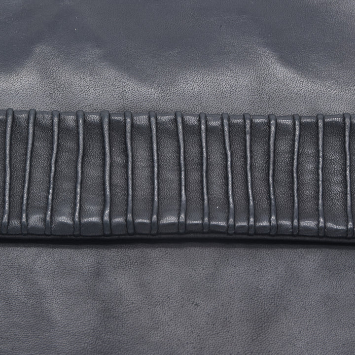 ALALA | BLACK | LAPTOP SLEEVE CLUTCH